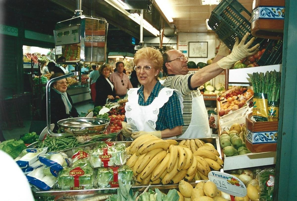 Frutas Gironés es la historia de cómo una familia ha sabido cultivar confianza, cercanía y memoria.