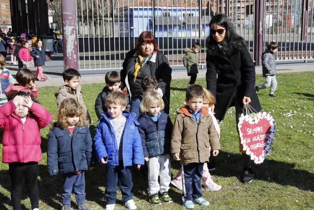 Homenaje a Thiago Guamán en el colegio Atalía