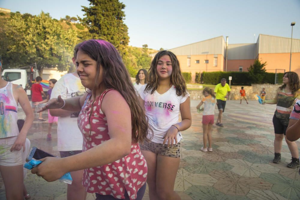 Primera edició de la Rainbow party LGTBI a Sant Vicenç de Castellet