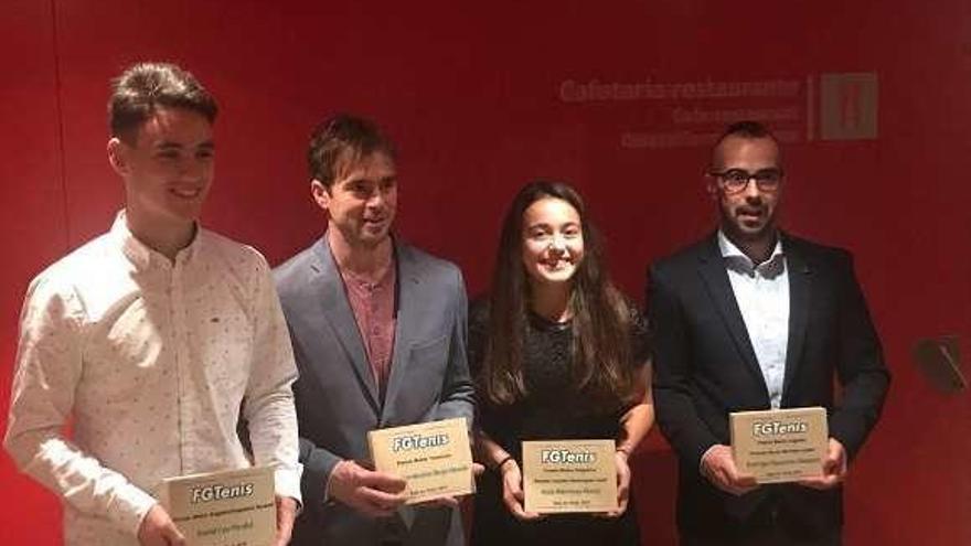 Los cuatro premiados del RCT Coruña.