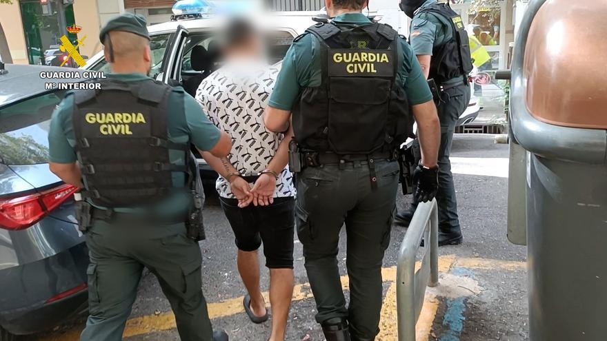 Vídeo: Desmantelan la &#039;Mafia del Cobre’, que dejó sin servicio a varias depuradoras en Castellón