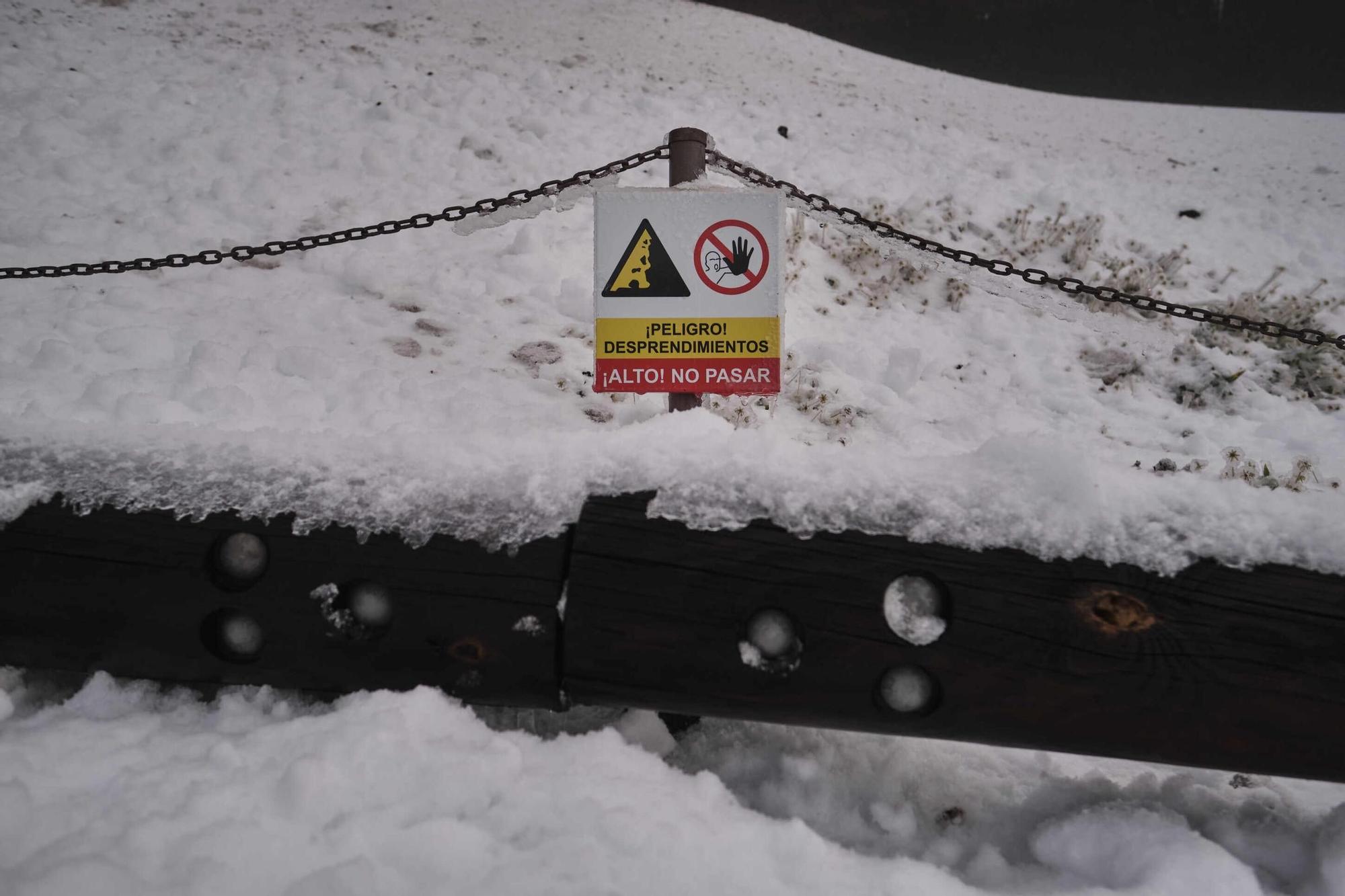 La nieve que dejó 'Filomena' en el Teide