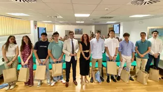 La Junta reconoce al alumnado Premio Extraordinario de Bachillerato y a las mejores notas de la PAU en Córdoba