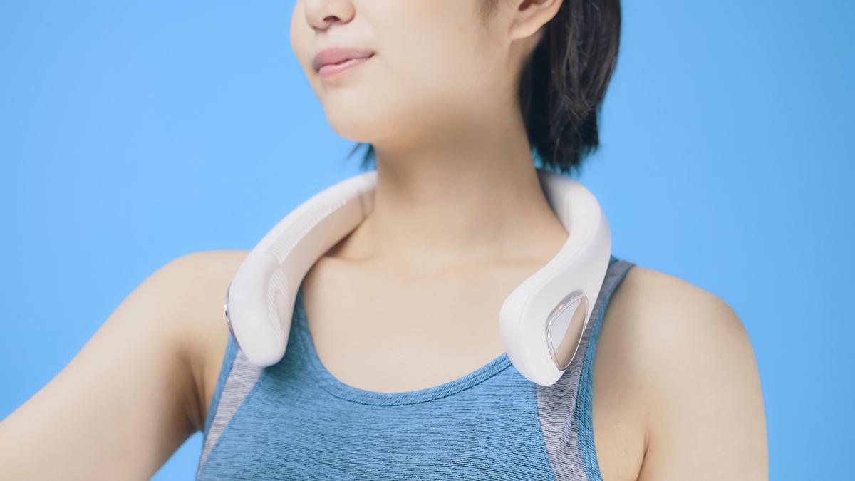 Con un ventilador de cuello puedes refrescarte en cualquier momento y lugar