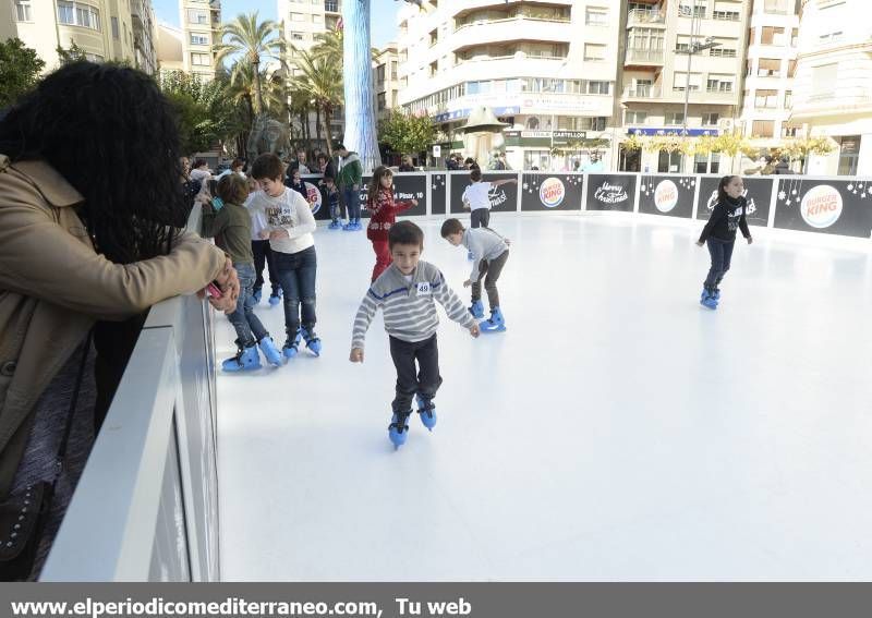 Galería de fotos --  Castellón sobre hielo en Navidad