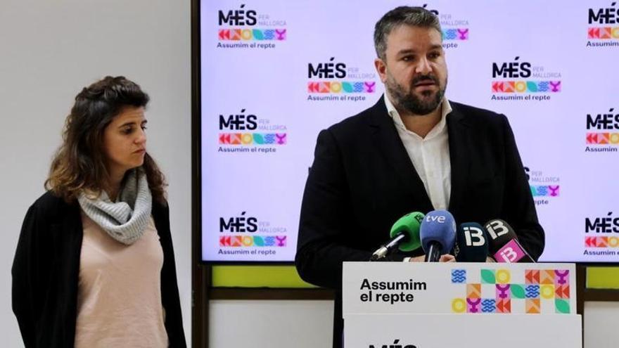 Lluís Apesteguia y Maria Ramon presentan su candidatura a las primarias de Més per Mallorca para el Parlament