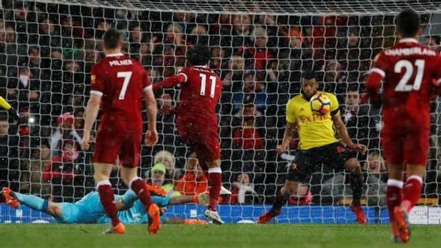 El Liverpool pressiona el United de Mourinho
