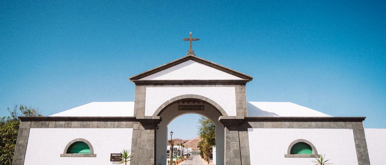 Arrecife amplia la capacidad y moderniza los servicios del Cementerio de San Román