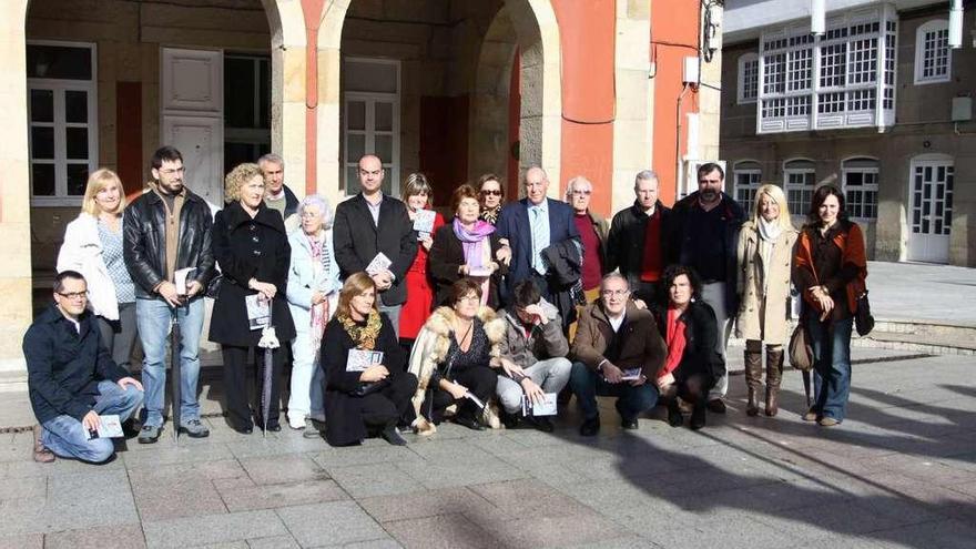 Presentación de &quot;Póquer de dramas&quot;, con relatos ganadores de cinco ediciones del premio. // C.Giménez