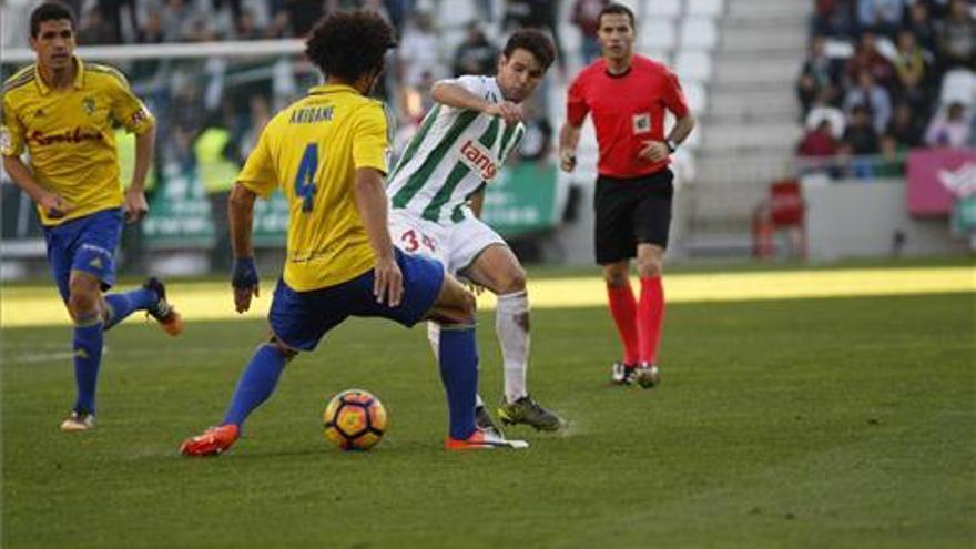 Aridane recuerda la experiencia sufrida con el empate del Nástic