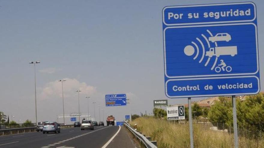 Avís de la presència de radars fixos