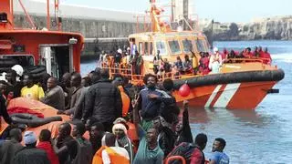 Llega un cayuco con 125 migrantes a El Hierro tras ocho días a la deriva