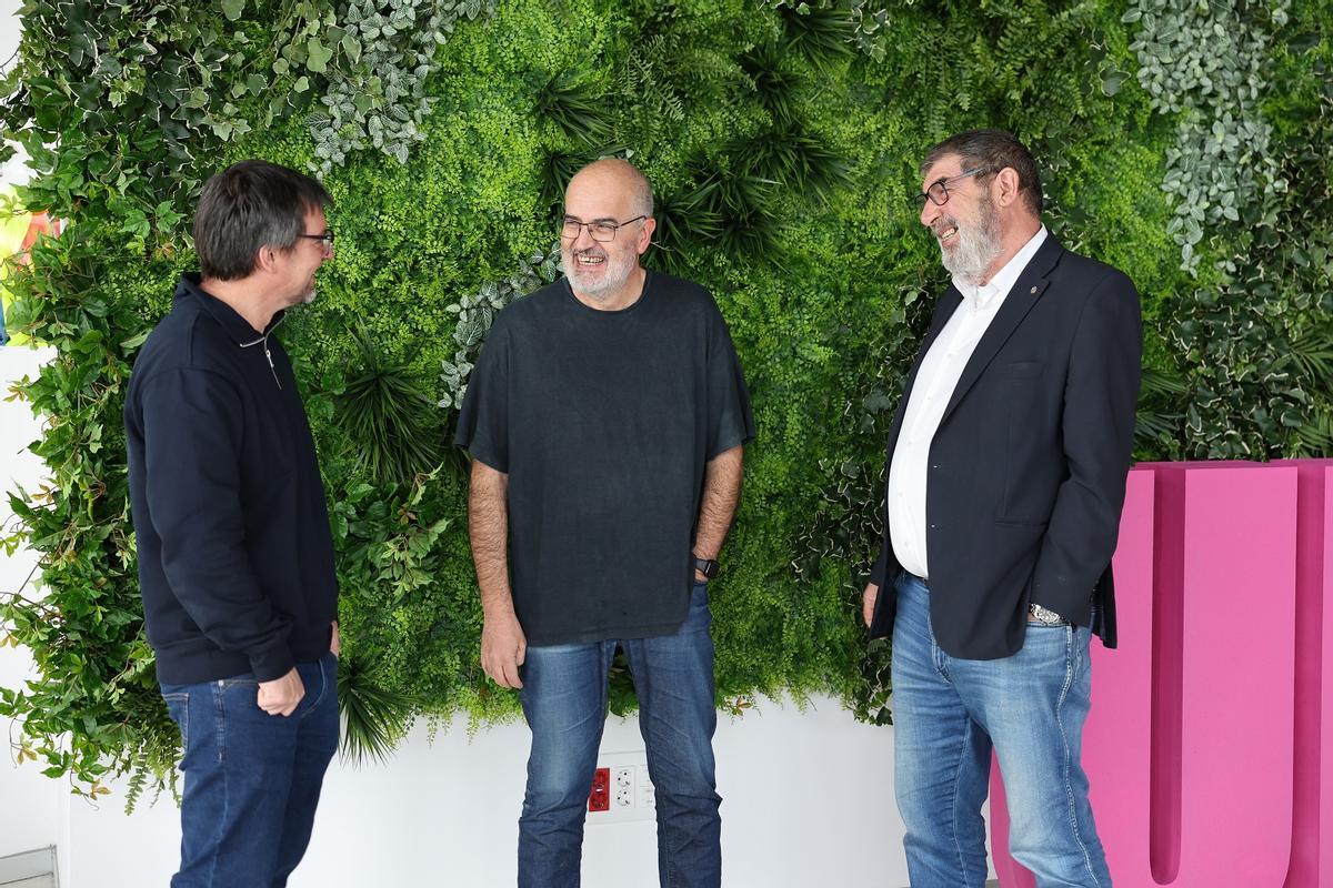 De izquierda a derecha, los tres directores, Platas, Martínez y González.