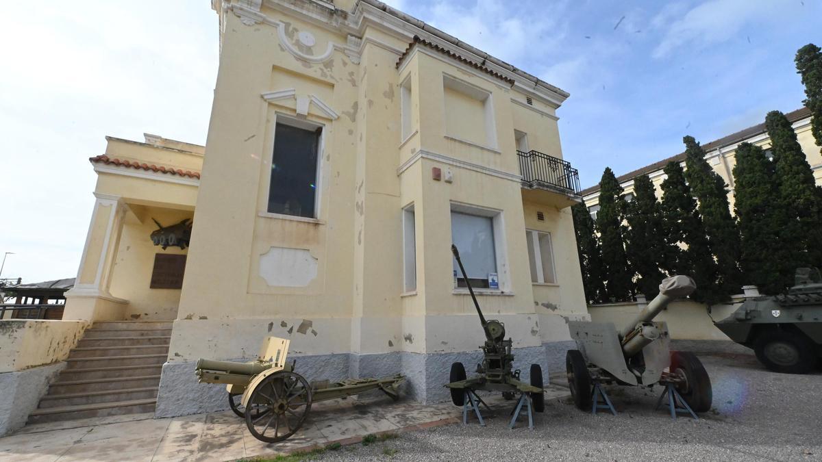 Edificio donde se encuentra el Museo Militar, en Tetuán XIV.