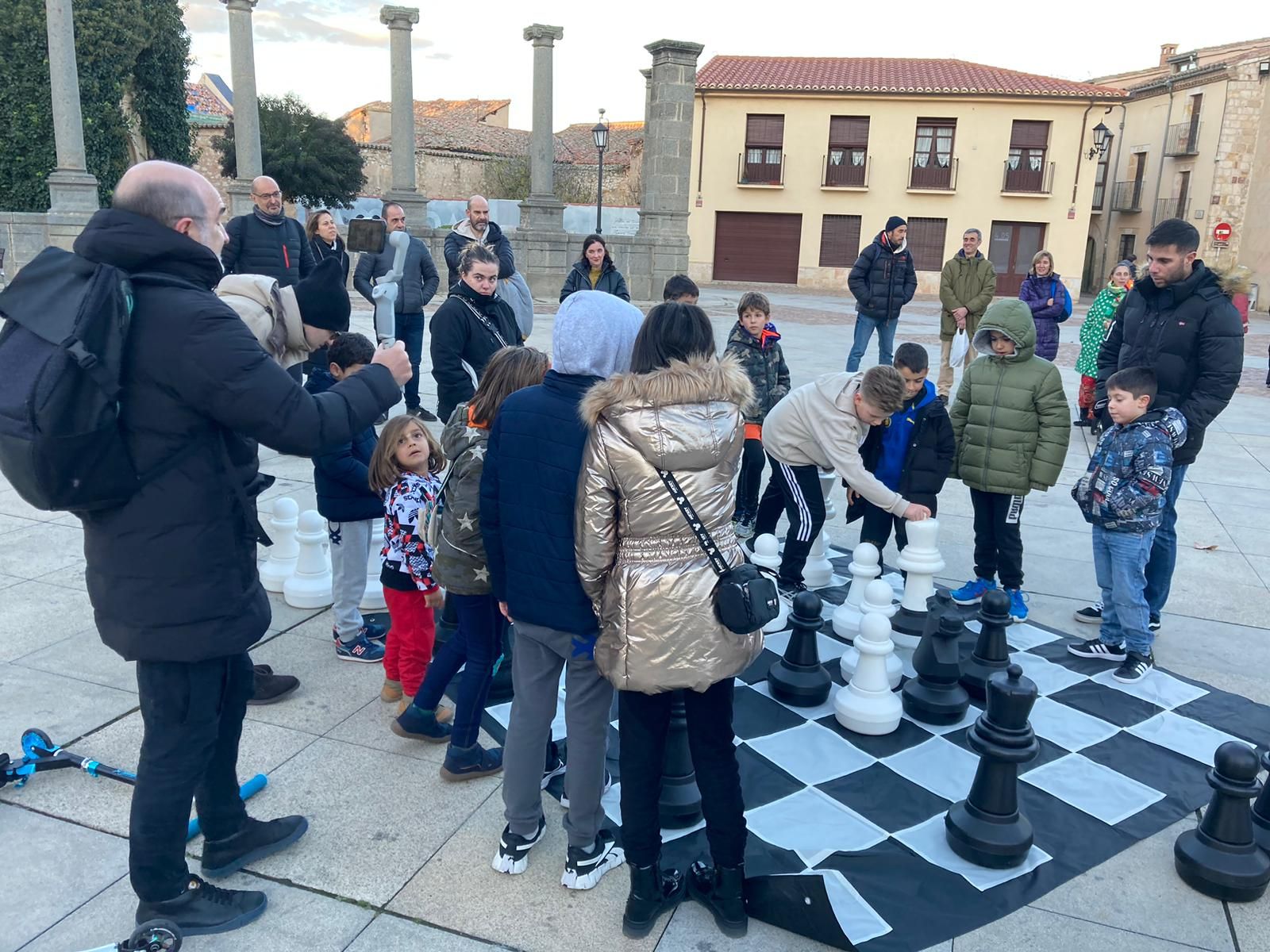 GALERÍA | Zamora, meta románica del ajedrez