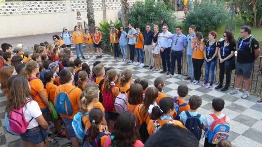 Benidorm restaura el monolito conmemorativo del «Camporee» scout de 1982