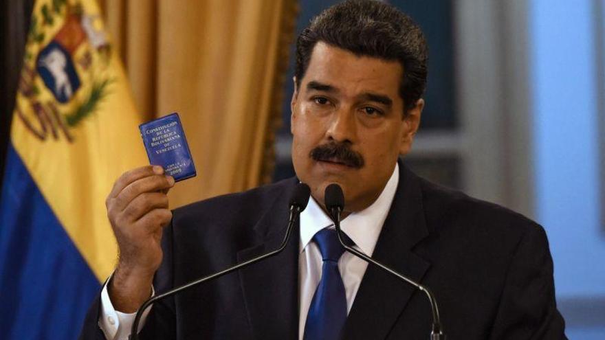 Panamá retira credenciales a embajador de Maduro y a otros funcionarios