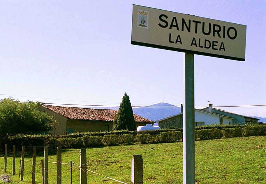 Una ruta circular por la zona rural de Gijón: Santurio