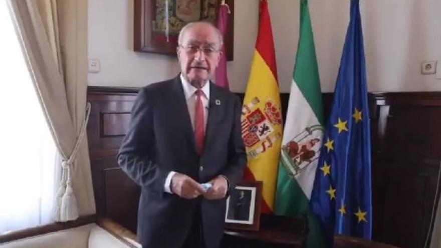 El alcalde de Málaga, Francisco de la Torre, en un vídeo en redes sociales