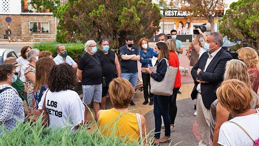 Isabel Borrego visitó ayer Los Nietos (Cartagena).