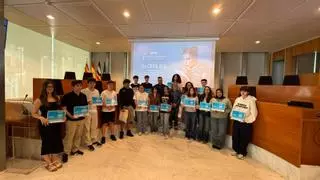 Ibiza entrega los premios a los participantes del concurso literario juvenil AMIC-Ficcions