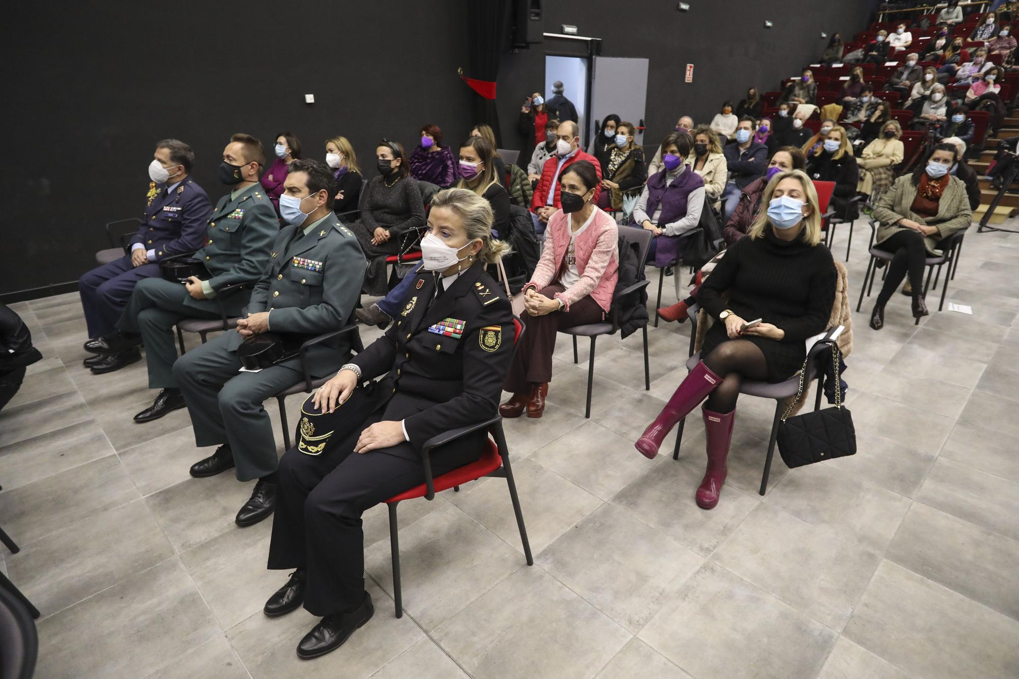 Acto institucional en Corvera en el día contra la violencia que sufren las mujeres