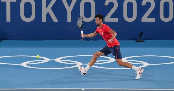 Djokovic, entrenando en Tokio.