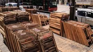 Las sillas de las Fiestas de Alcoy, de reventa en internet