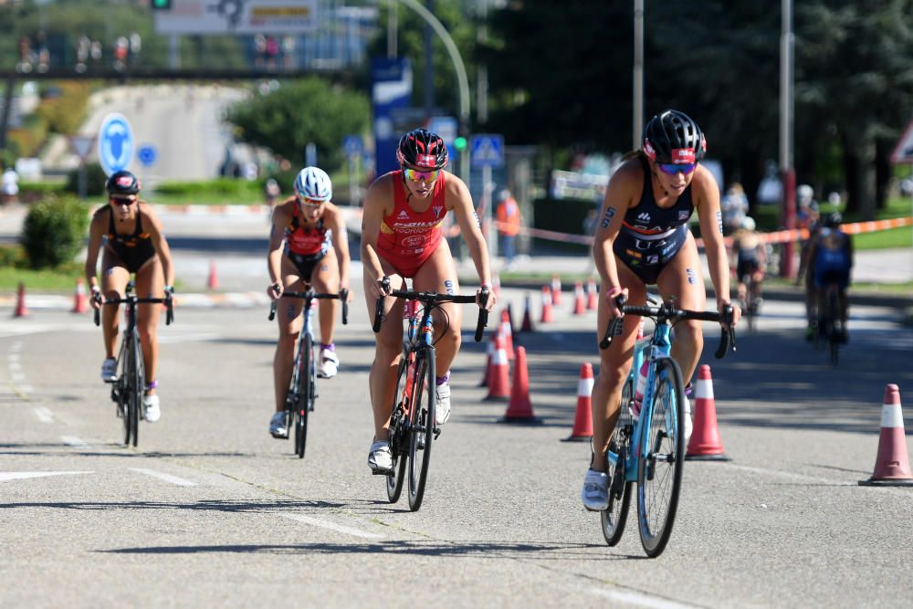 Los favoritos cumplen en el Campeonato de España de Triatlón Sprint en Pontevedra