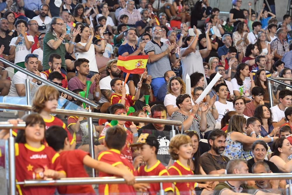 Fiesta en Riazor al ganar España el Europeo