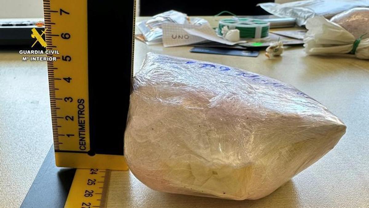 Cae en Dolores un clan familiar que vendía cocaína tras dejar al nieto en el colegio