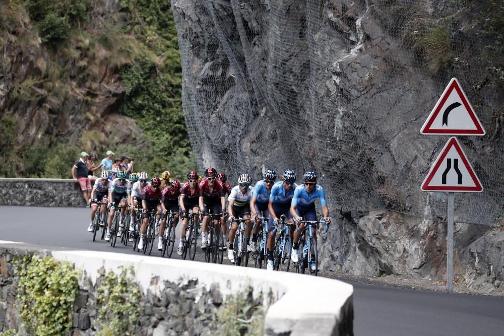 Tour de Francia: La 14ª etapa, en imágenes