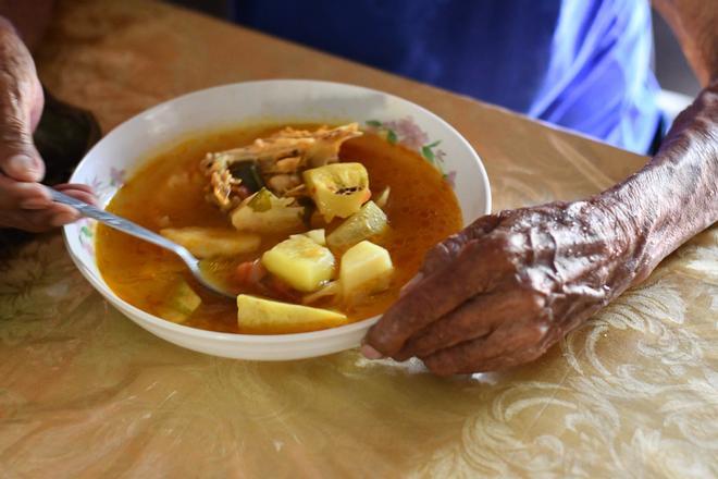 Las sopas ocupan un lugar importante en la gastronomñia hondureña.