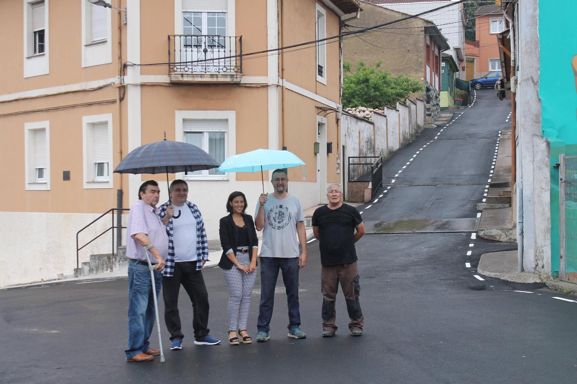 En imágenes: Los vecinos de El Muselín se quedan a medias con sus obras ...