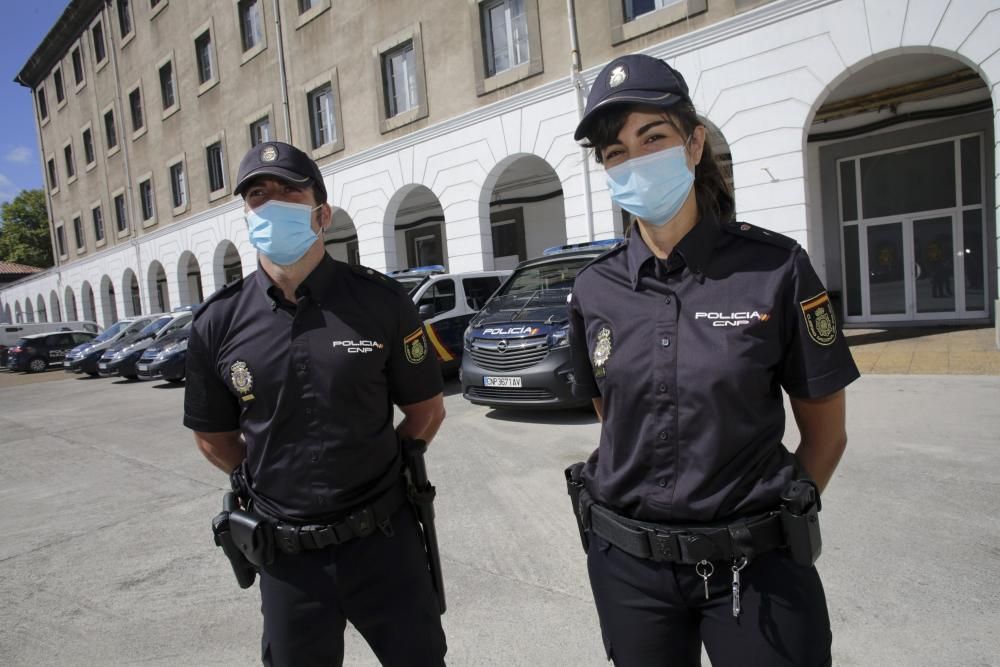 Presentación en Oviedo de los 50 agentes en prácticas de la Policía Nacional