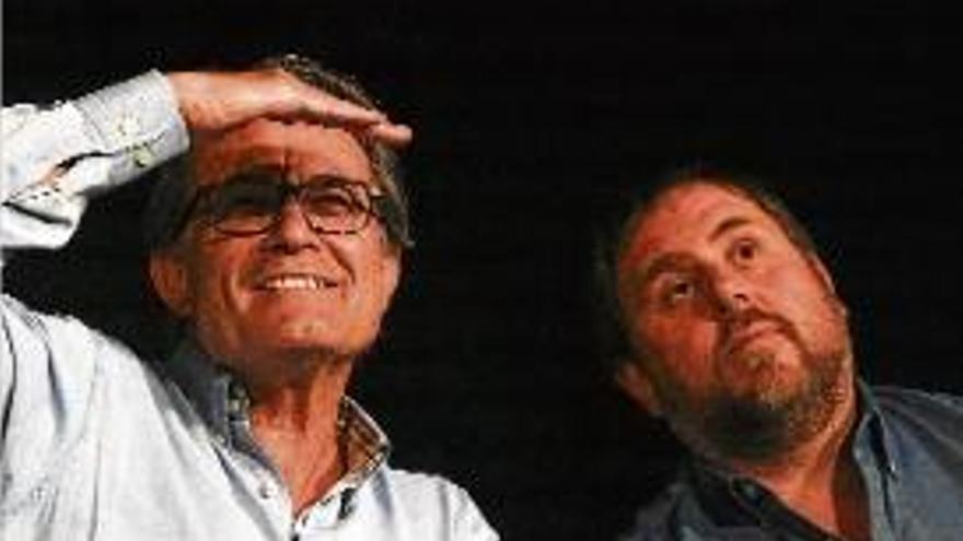 Artur Mas i Oriol Junqueras, ahir, al míting de Manresa.