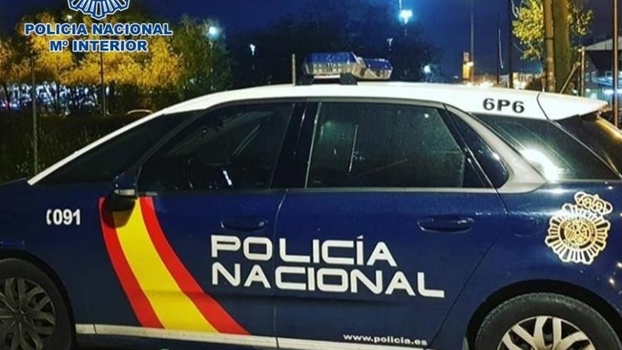 Un coche patrulla de Policía Nacional.