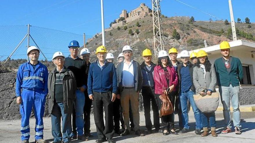 Empresaris participants a la visita al centre d&#039;Ercros a Cardona