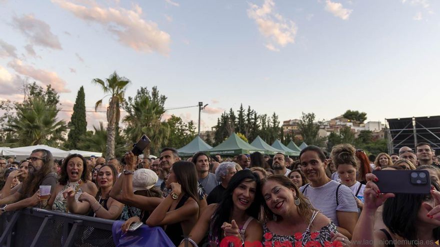 La Policía Local de Murcia celebra San Patricio.