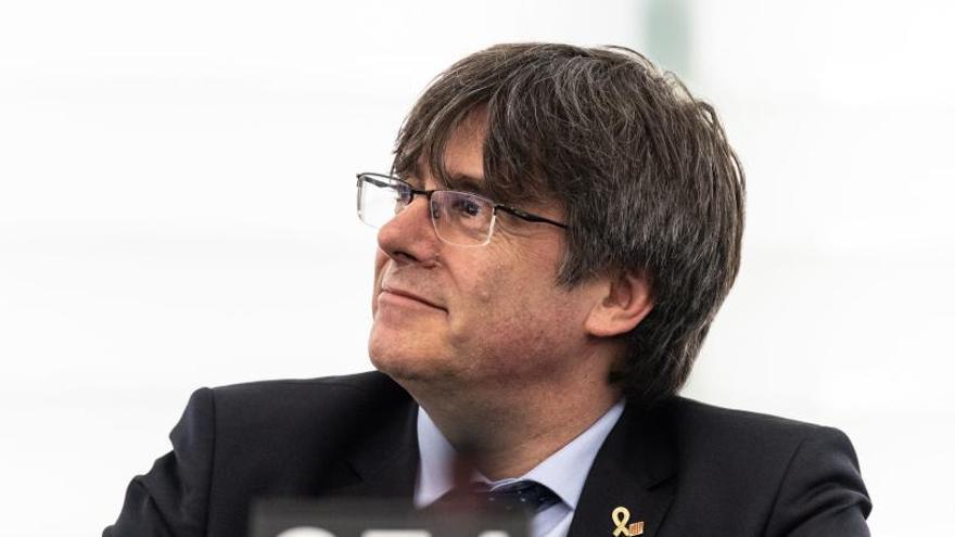 Puigdemont no descarta &quot;trepitjar Espanya&quot;