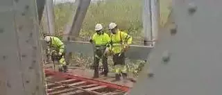 La reparación de daños por un incendio en Carcaixent obliga a suprimir diez trenes diarios en la C2 hasta el 10 de mayo