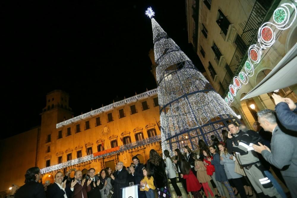 Encendido de las luces navideñas en Alicante