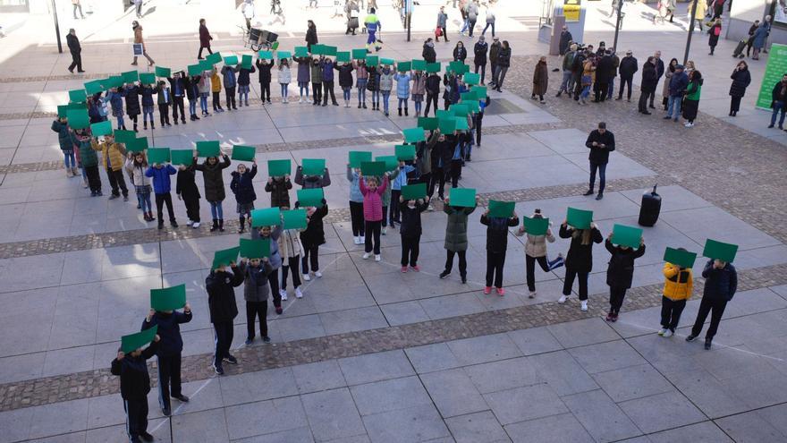 VÍDEO | Zamora visibiliza así el Día Mundial contra el Cáncer