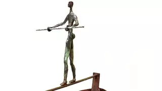 "Los sueños rotos": otra gran escultura para el casco antiguo de Calp