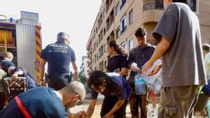 Èxode a València per buscar aigua i menjar