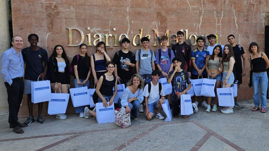 Deutsch lernen mit der MZ: IES Josep Sureda i Blanes zu Besuch in der Redaktion