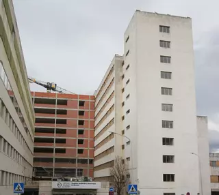 Recogen firmas para reclamar "condiciones dignas" en la nueva ubicación del paritorio de Ourense