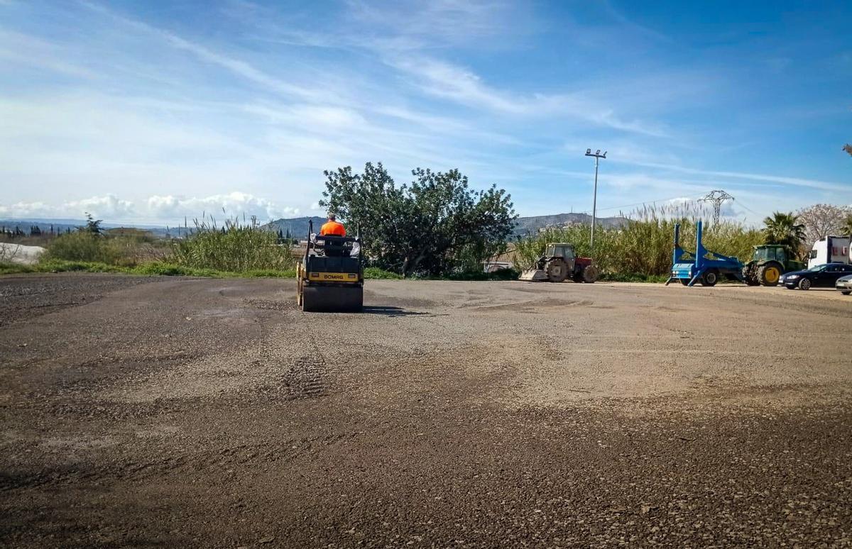 Torrent habilita el terreno donde construirá un parking en superficie.