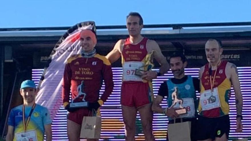 Podio Máster, en Cantimpalos. | CEDIDA
