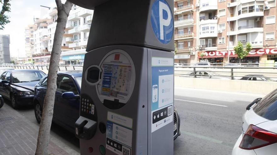 La ORA volverá a cobrarse y bajará la frecuencia de autobuses a partir del lunes